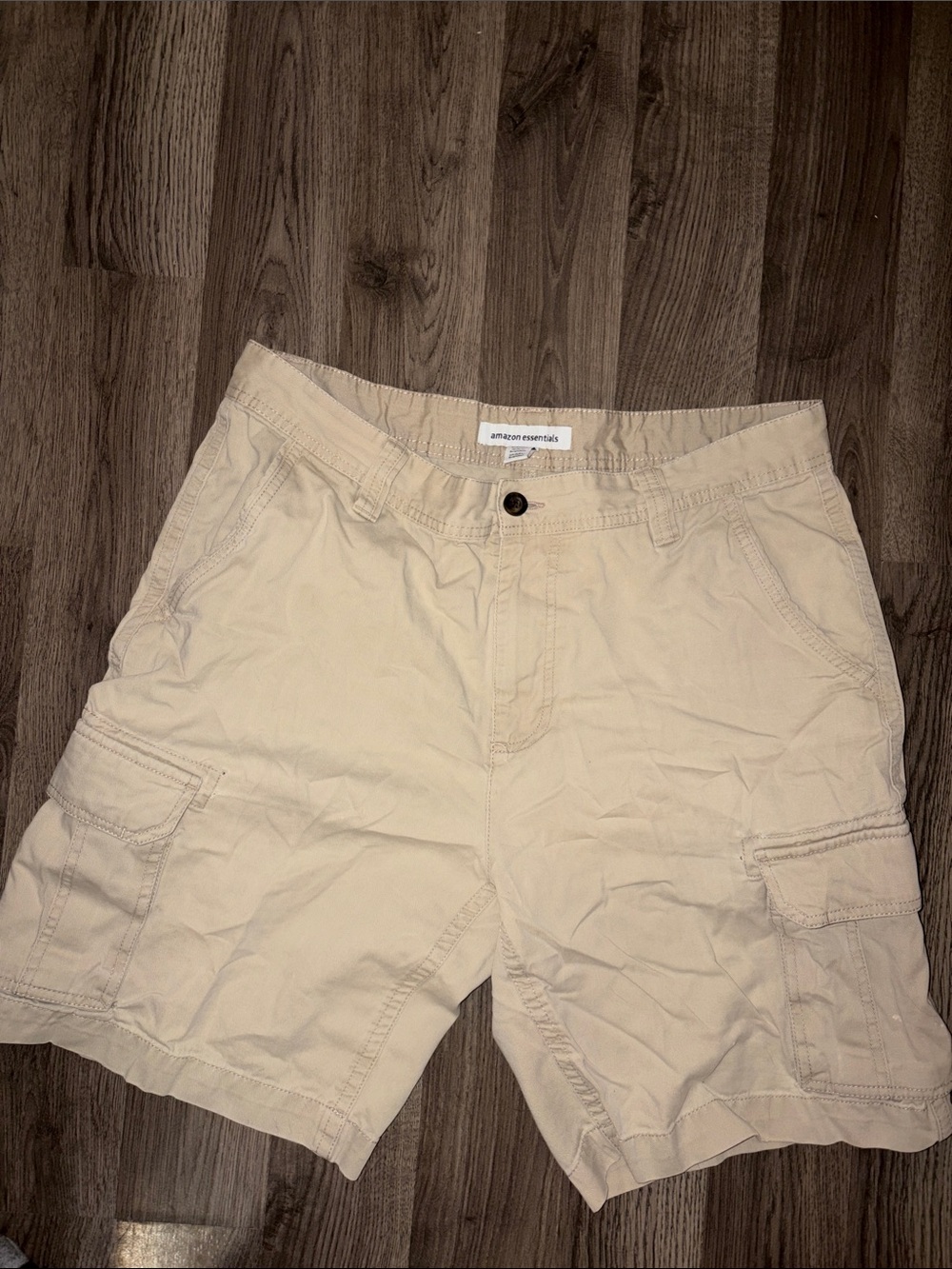 Amazon Essentials Men's Khaki Cargo Shorts